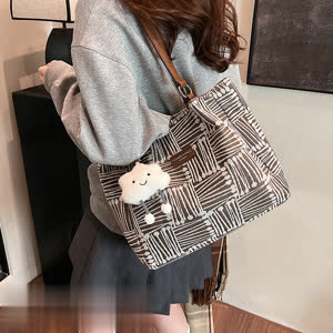 Women's Shoulder Bag - Versatile, Everyday - Style 637563