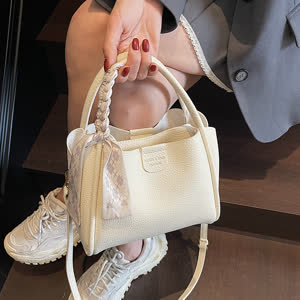 Women's Shoulder Bag - Commuter, Versatile, Shoulder - Style 524953