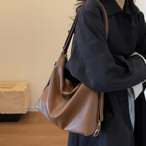 Women's Large Capacity Tote Bag - Commuter, Versatile, Casual - Style 526880