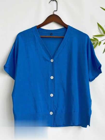 Women's Knit Top - Summer, Versatile - Style 036868