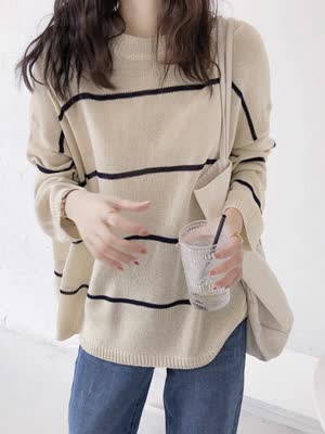 Women's Sweater - Lightweight, Long Sleeve, Relaxed Fit - Style 756884