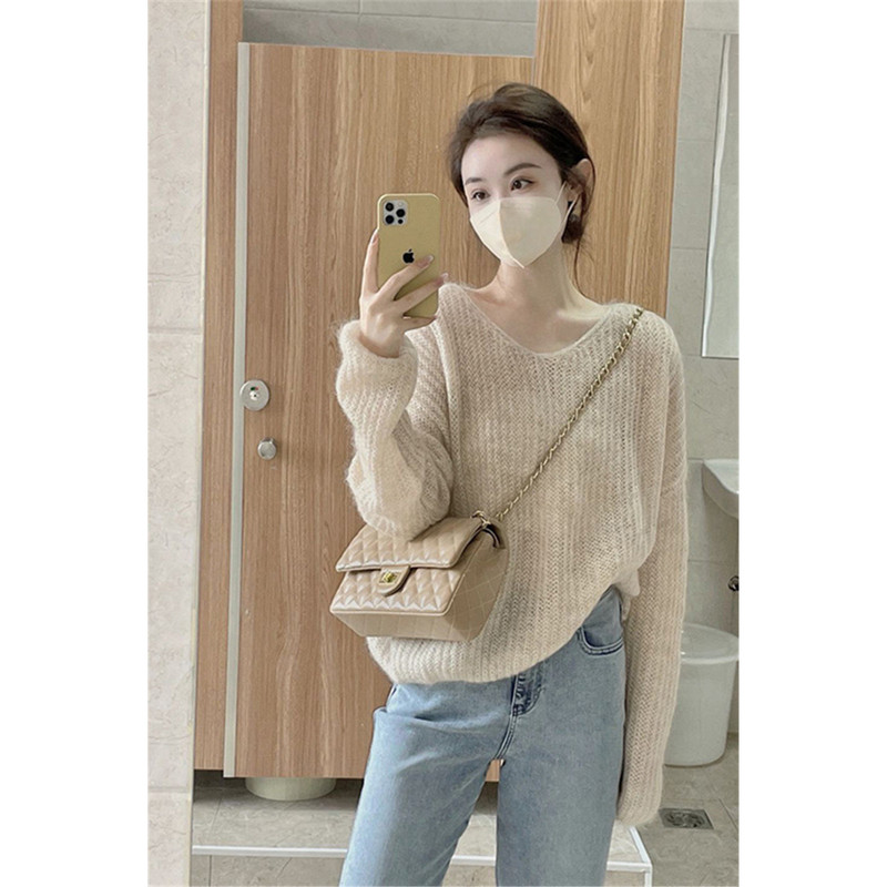 Women's Sweater - Lightweight, Knit, Soft Knit - Style 643719